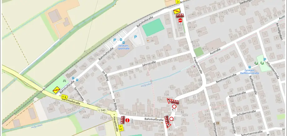 Umleitungsplan | Friedhofstraße - Bahnhofstraße Umleitungsplan für eine Straßensperrung im Bereich Friedhofstraße und Bahnhofstraße in Zeiskam. Die Karte zeigt die gesperrten Straßenabschnitte sowie die ausgeschilderte Umleitungsstrecke über die Bahnhofstraße (L 540) und die Hauptstraße.