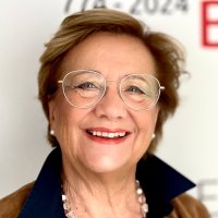Portrait-Foto der zweiten Beigeordneten Martina Kopf