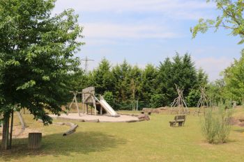 Spielplatz am Ortsrand in der Ludwigstraße